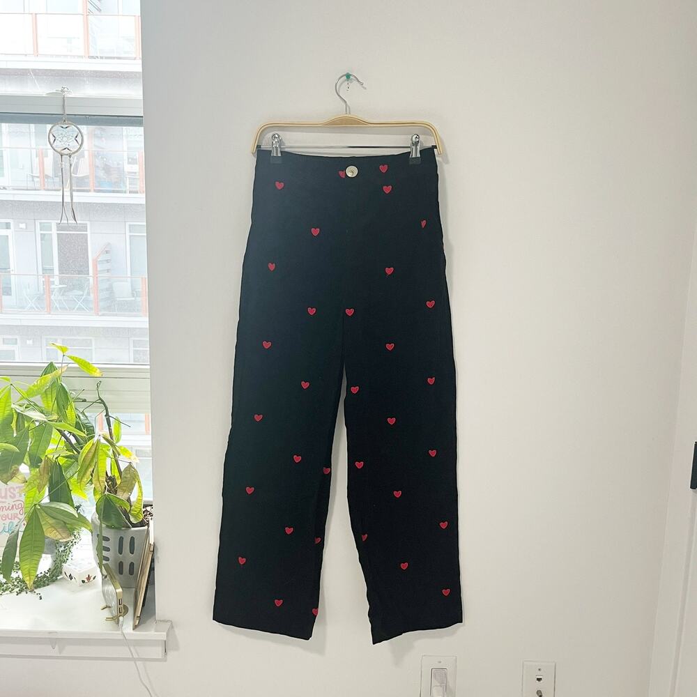 Cider Heart Embroidered Black Straight Leg Pants Size Medium